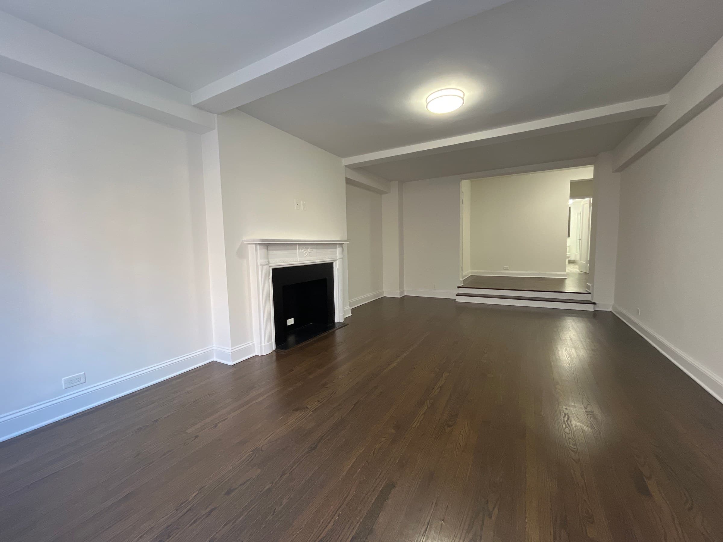 1 Bed apartment at 20 Fifth Avenue, Unit 4F, Greenwich Village, photo 1 of 5