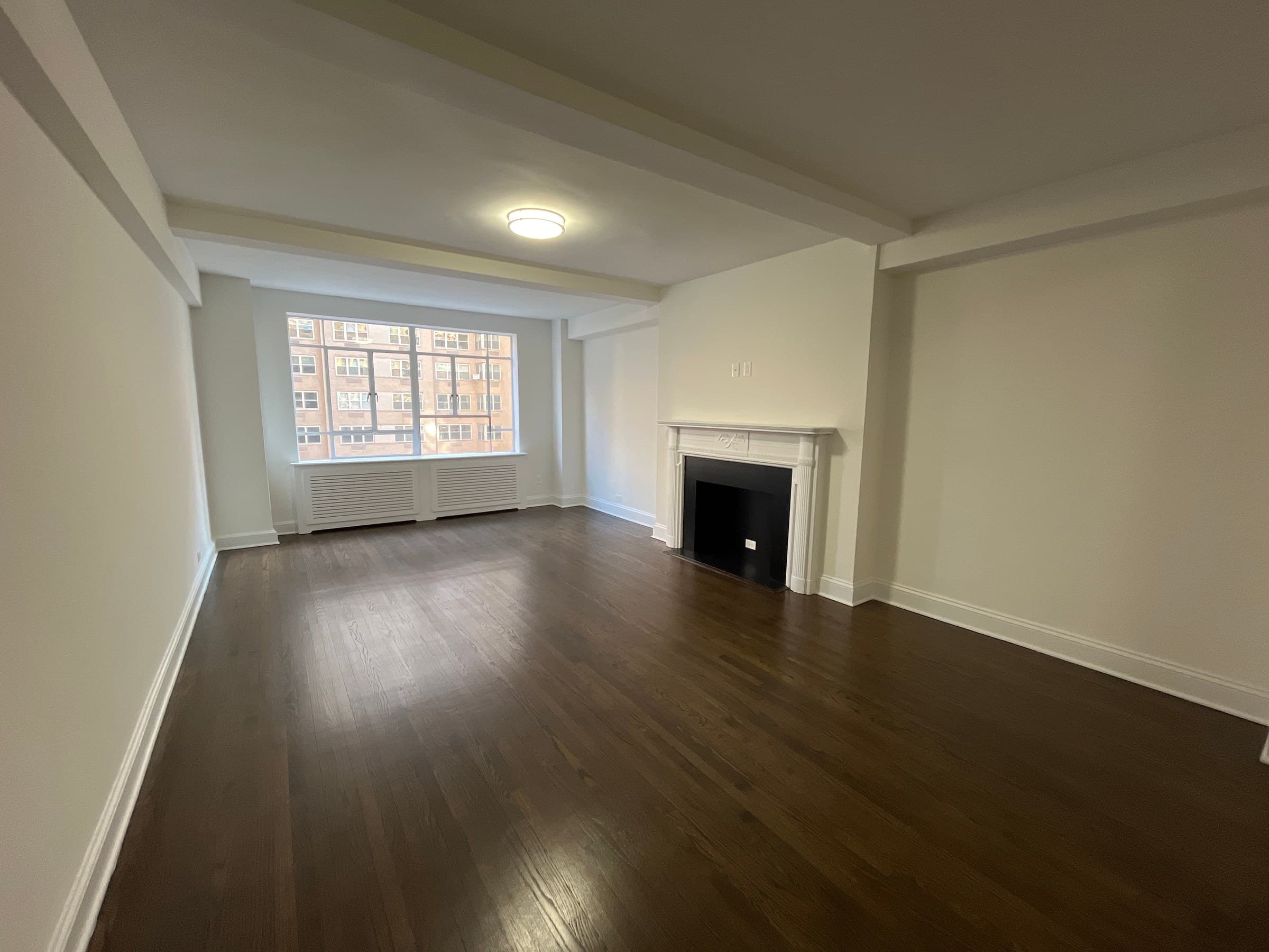 1 Bed apartment at 20 Fifth Avenue, Unit 13E, Greenwich Village, photo 1 of 5