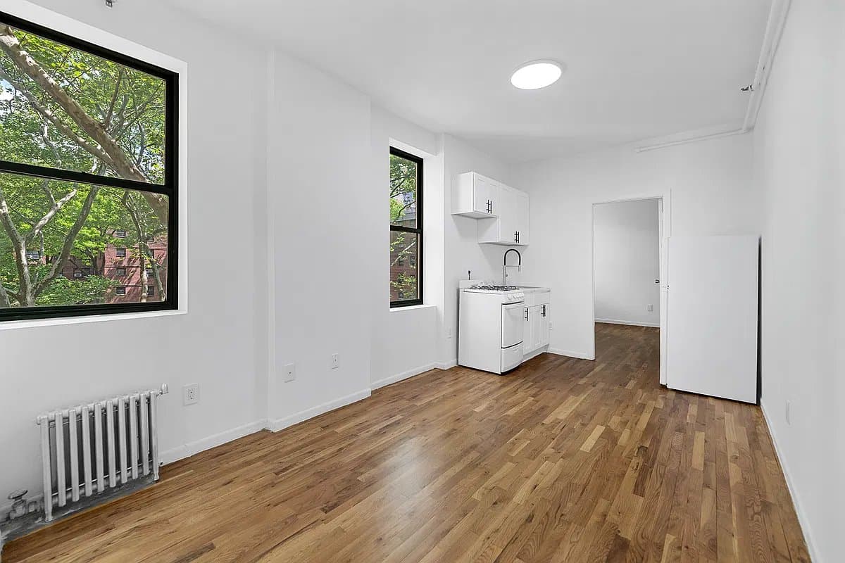 1 Bed apartment at 235 West 63rd Street, Unit 3G, Upper West Side, photo 1 of 3