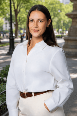 Lucie Kerfuric, RealNY