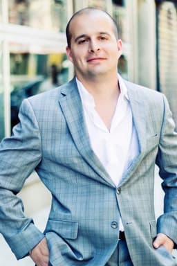 Michael Bello, RealNY