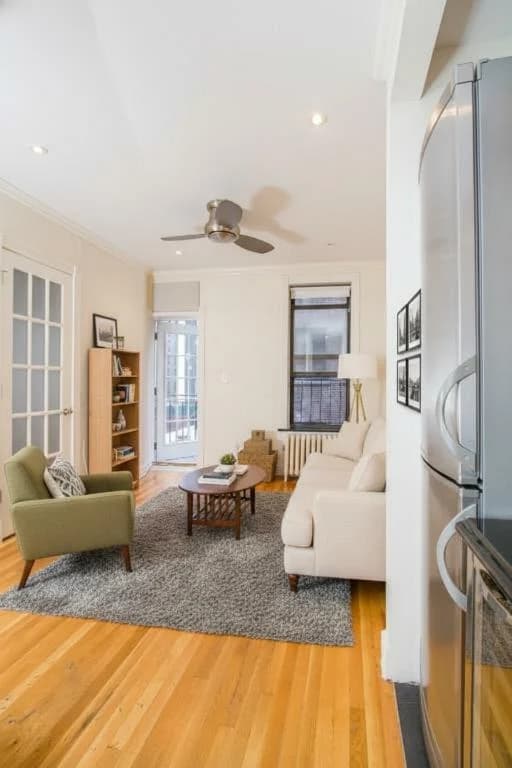 336 East 18th Street, photo 5