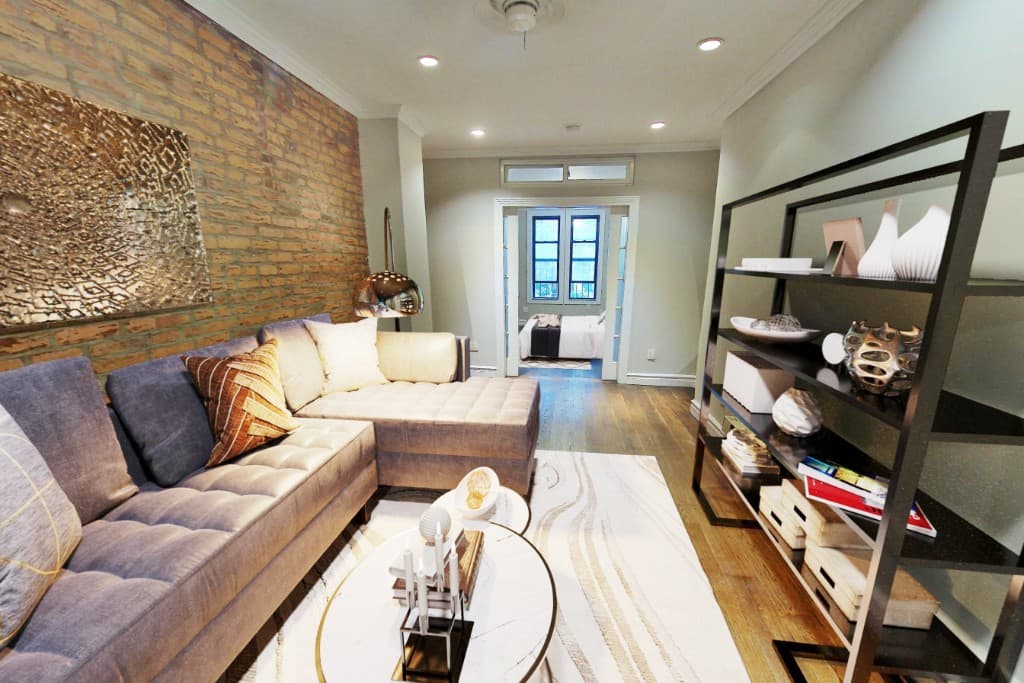 529 East 6th Street