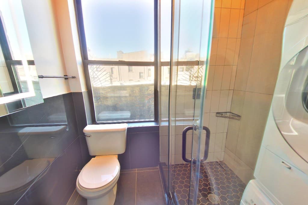 53 Leroy St, photo 5