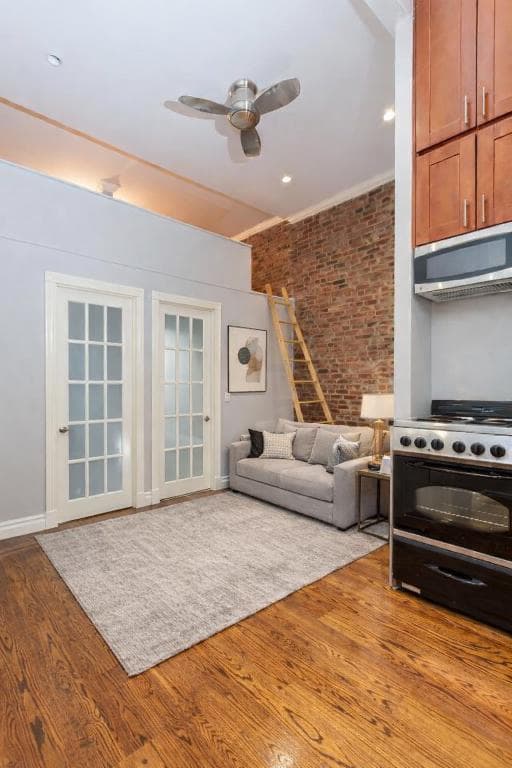 234 W 14TH ST., photo 5