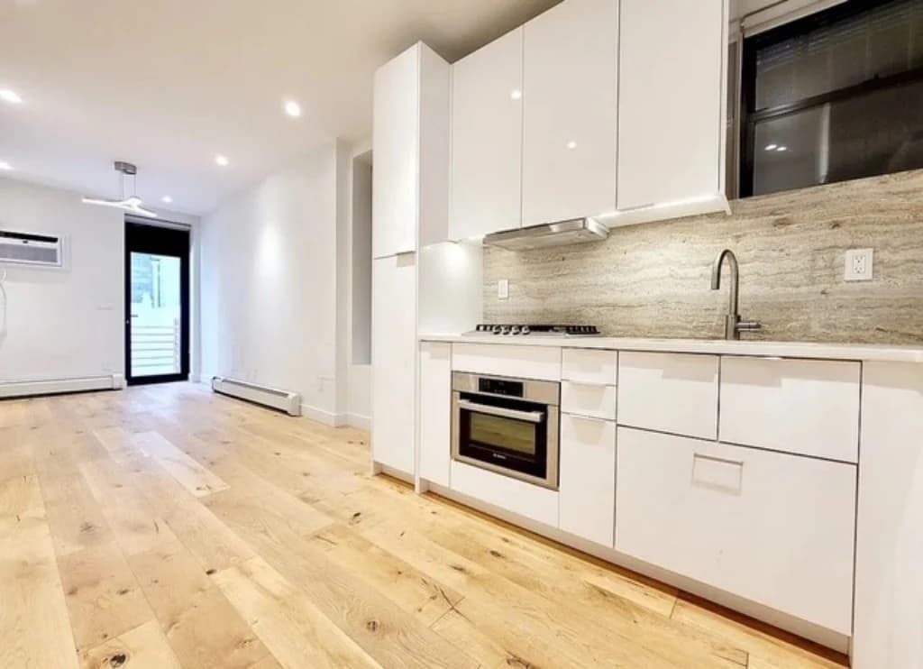 505 West 22nd Street