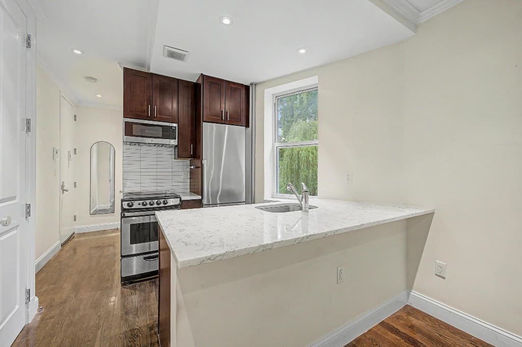 192 East 3rd Street
