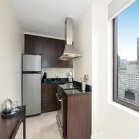 160 Central Park South, photo 3