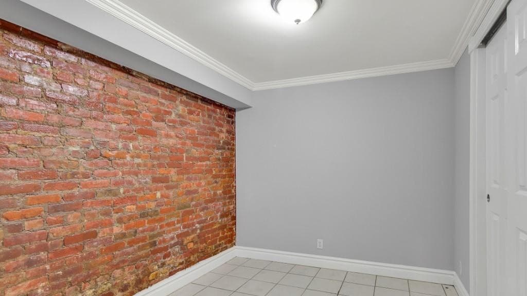 416 E 13TH ST., photo 2
