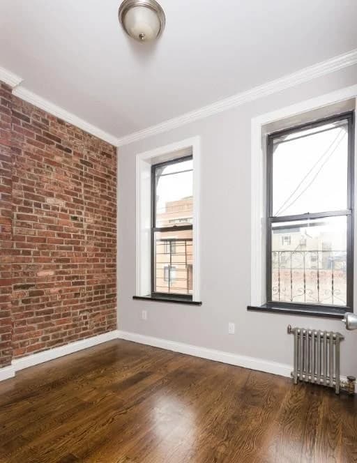 199 East 3rd Street, photo 2