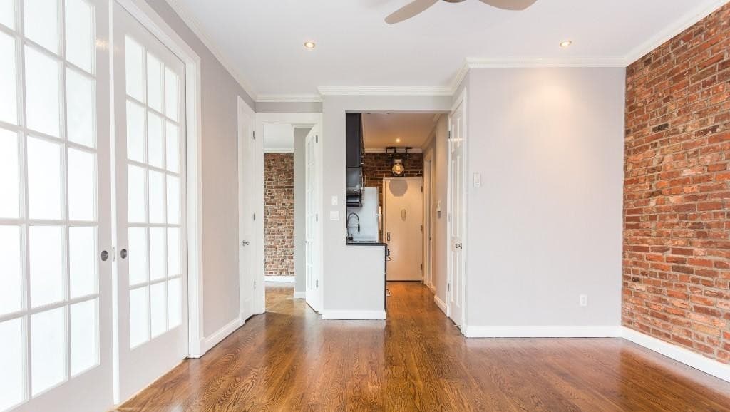 199 East 3rd Street, photo 4