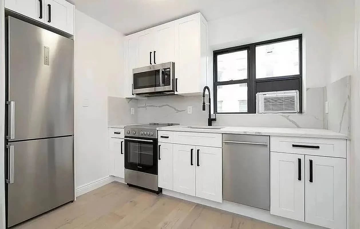 133 Ludlow Street, photo 4