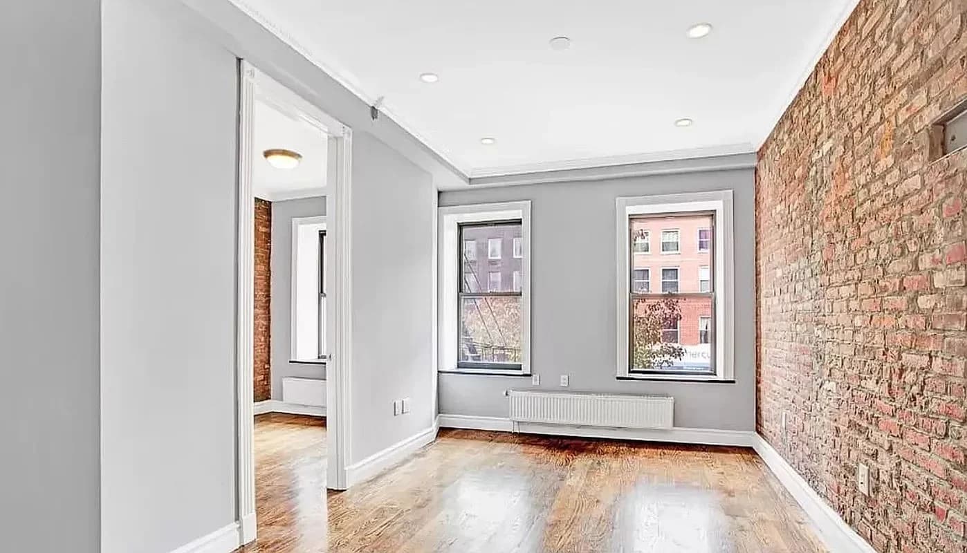 204 East 13th Street, photo 3