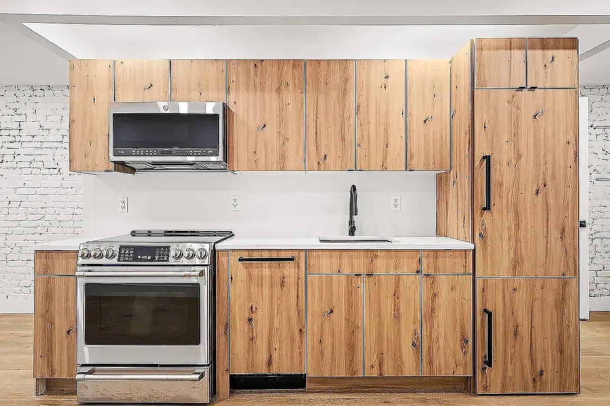 175 South 4th Street, photo 2