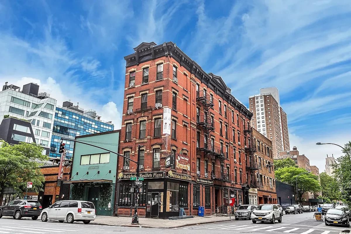 457 West 17th Street, photo 5