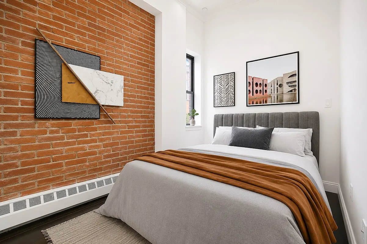 315 East 10th Street, photo 4