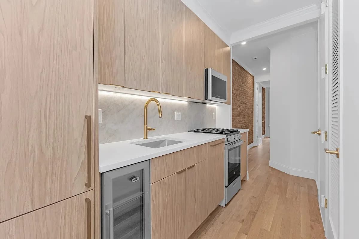 356 West 21st Street