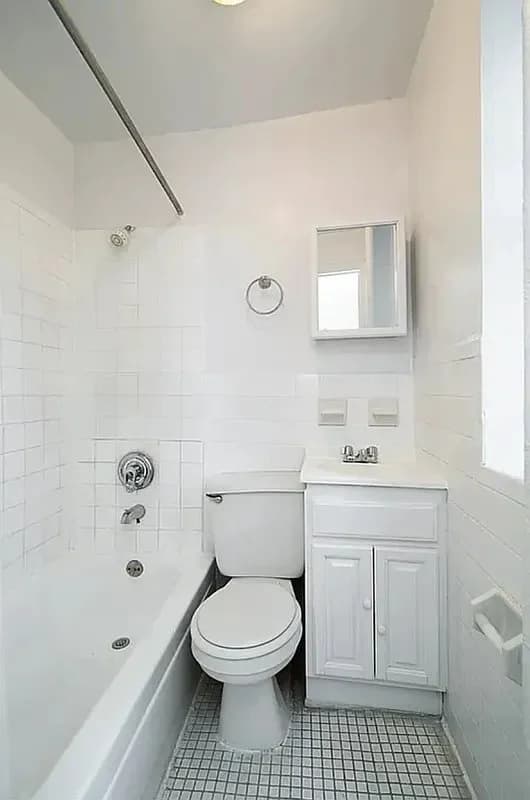 205 Allen Street, photo 5