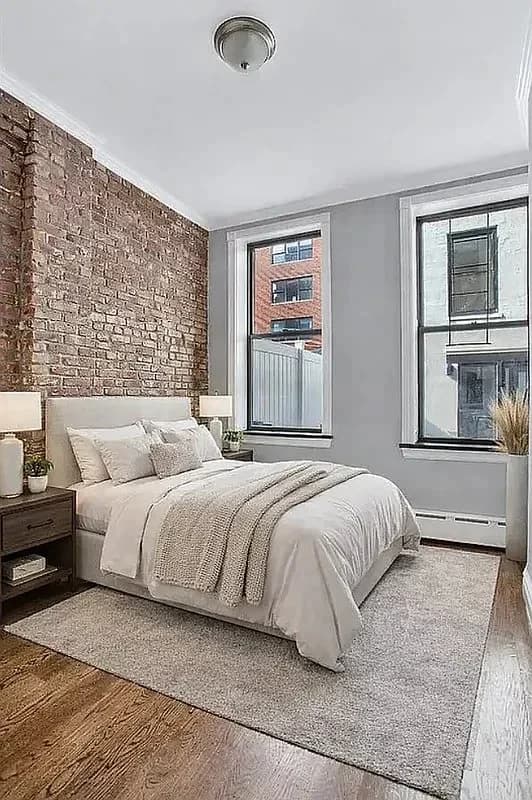 127 East 7th Street, photo 3