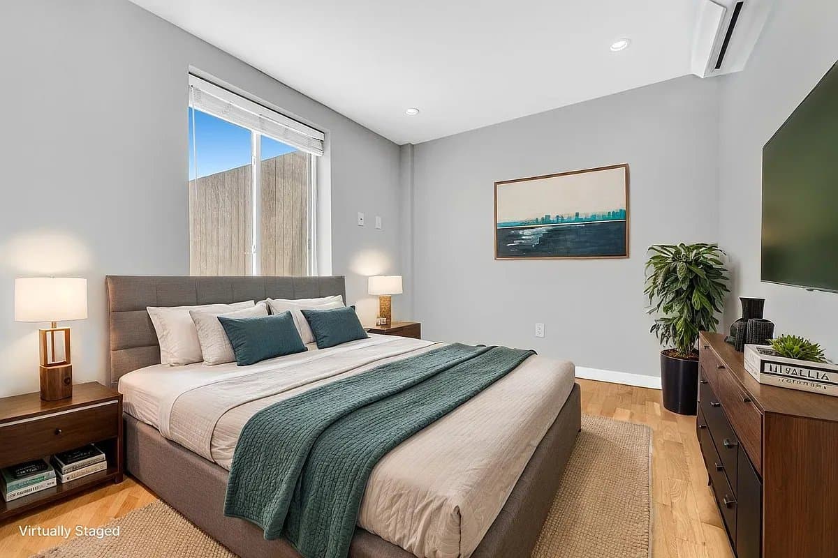 152 Ludlow Street, photo 2