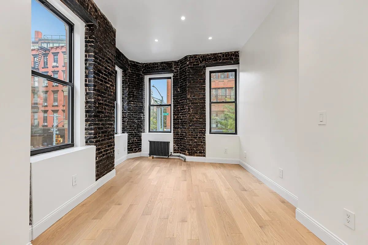 1 Bed apartment at 17 Prince Street, Unit 15, Nolita, photo 1 of 5